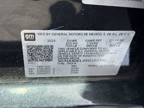 Certified 2025 GMC Sierra 1500 SLT w/ SLT Premium Plus Package AWD/4WD image 35