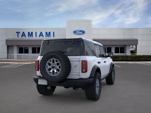 New 2025 Ford Bronco Badlands image 8