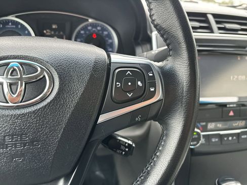 Used 2016 Toyota Camry XLE image 13