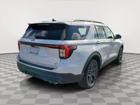 New 2026 Ford Explorer ST RWD image 5
