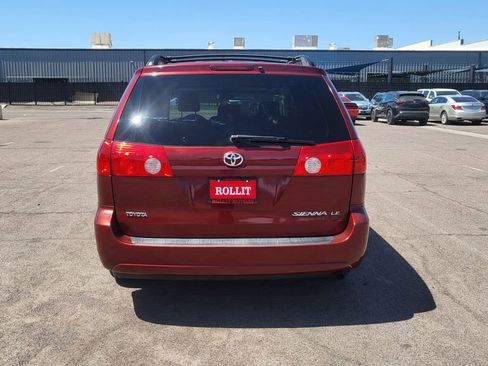 Used 2009 Toyota Sienna CE FWD image 7