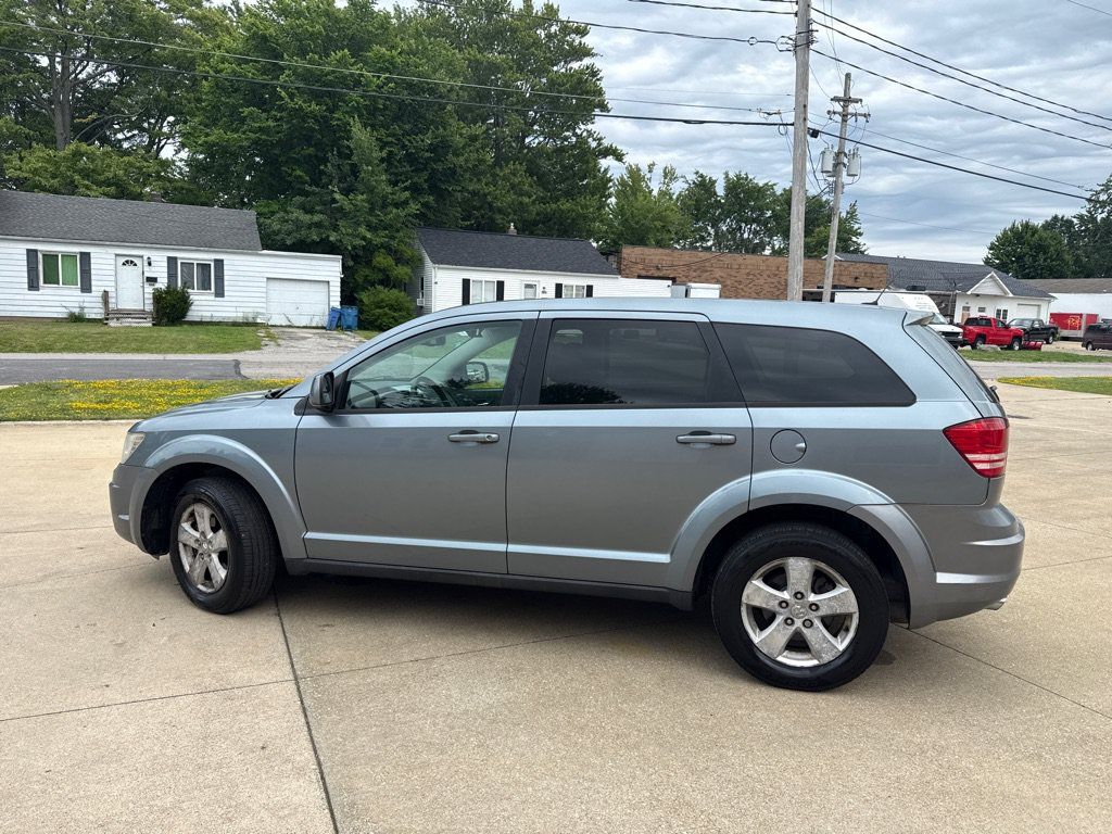 Used 2009 Dodge Journey SXT FWD image 5