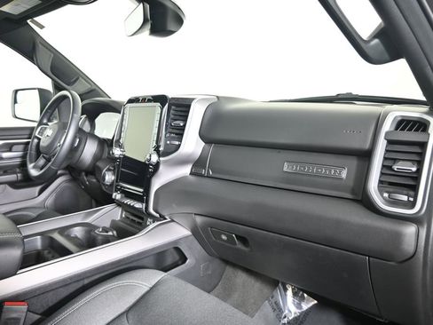 Used 2023 RAM 1500 Big Horn AWD/4WD image 15