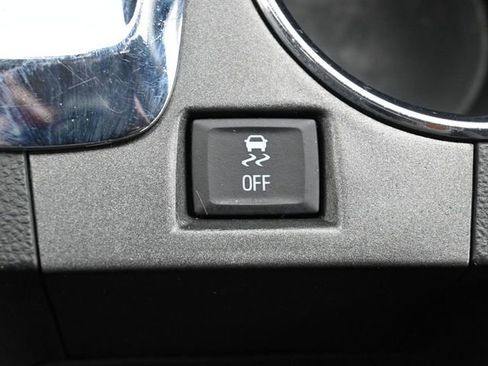 Used 2017 Chevrolet Equinox LS image 25