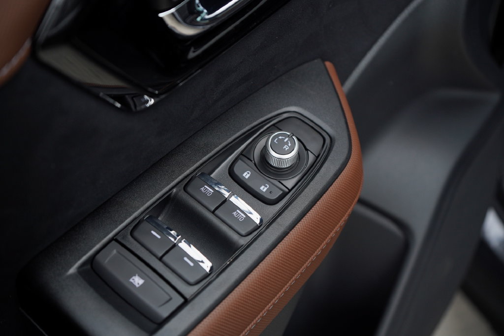 New 2026 Subaru Forester Touring AWD/4WD image 12