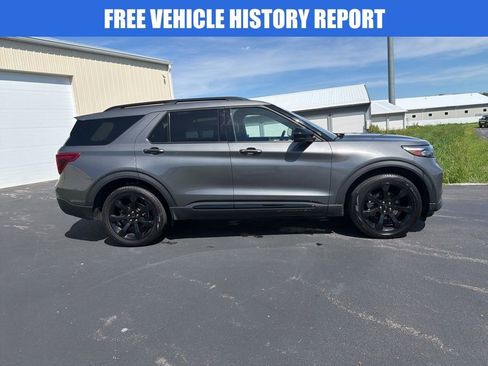 Used 2023 Ford Explorer ST-Line w/ Class IV Trailer Tow Package AWD/4WD image 3