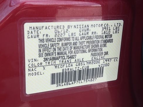 Used 2012 Nissan Sentra 2.0 S FWD image 32