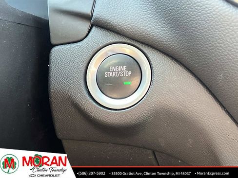 Certified 2024 Chevrolet Equinox LT FWD image 23