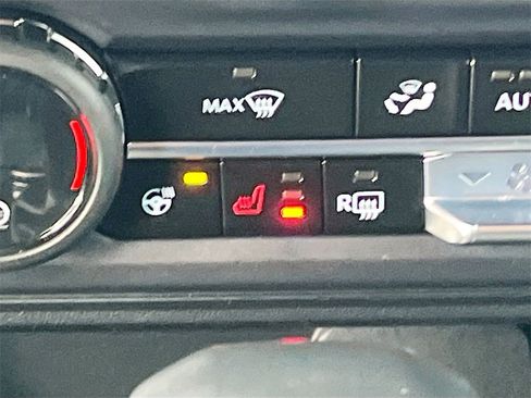 Used 2024 Ford Bronco Wildtrak image 21