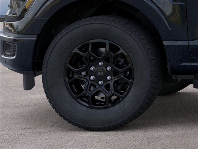 New 2026 Ford F150 XLT w/ Equipment Group 302A MID RWD image 19