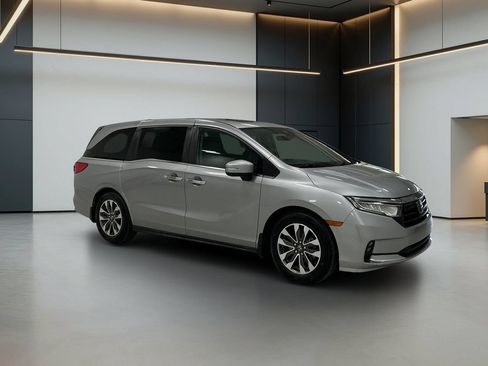 Used 2022 Honda Odyssey EX-L image 8