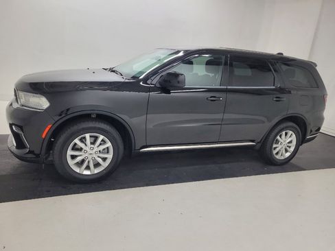 Used 2021 Dodge Durango SXT w/ 3rd Row Seating Group AWD/4WD image 2