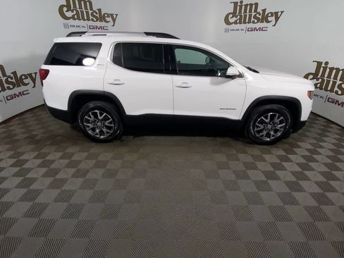 Used 2023 GMC Acadia SLT w/ Preferred Package AWD/4WD image 9