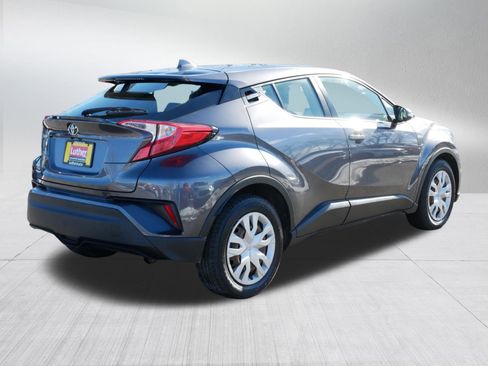 Used 2021 Toyota C-HR LE image 7