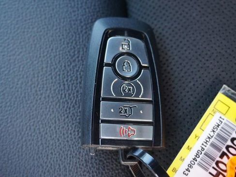 Certified 2023 Ford Explorer ST-Line w/ Class IV Trailer Tow Package image 20