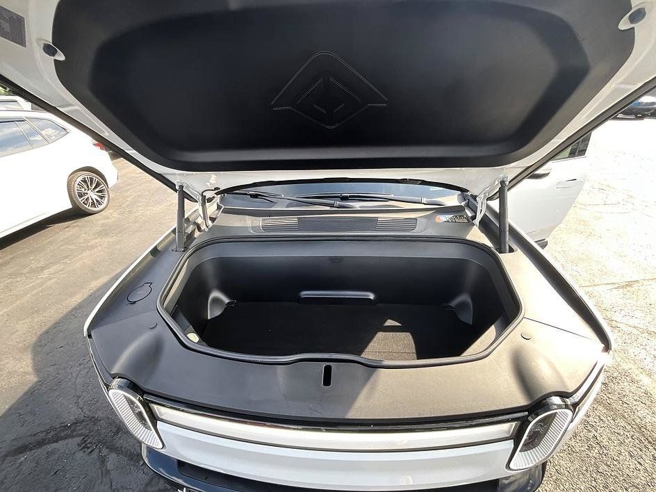 Used 2023 Rivian R1S Adventure Quad AWD/4WD image 3