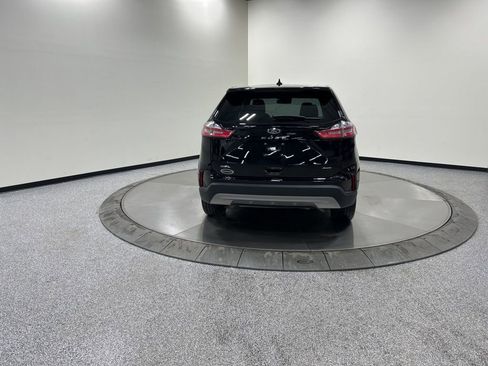 Certified 2024 Ford Edge SEL w/ Convenience Package image 8