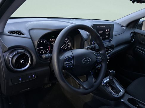 Used 2023 Hyundai Kona SEL image 13