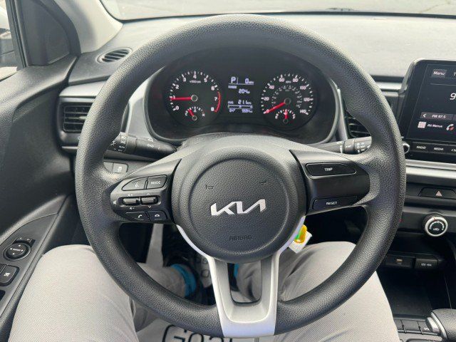 Used 2022 Kia Rio LX FWD image 35