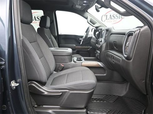 Used 2020 Chevrolet Silverado 1500 LT Trail Boss image 10