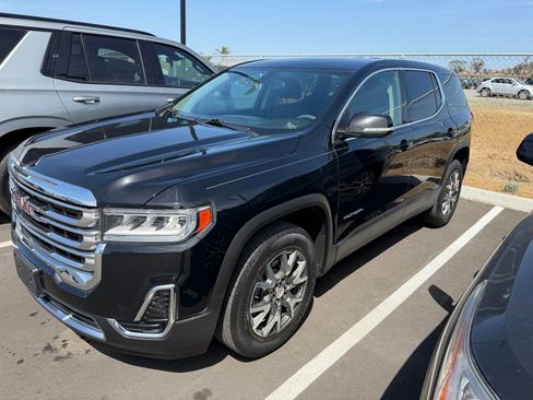 Used 2021 GMC Acadia SLE w/ LPO, Cargo Package FWD image 2