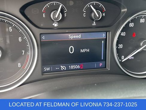 Certified 2024 Buick Enclave Essence w/ Sport Touring Edition FWD image 12