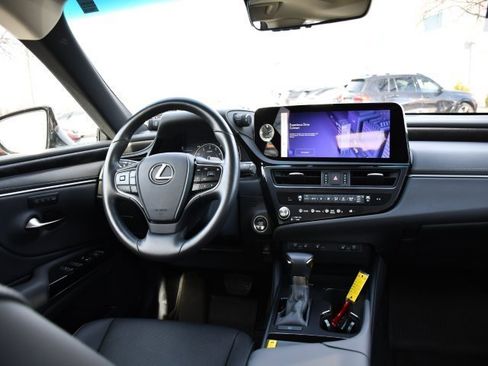 Certified 2025 Lexus ES 350 350 image 18