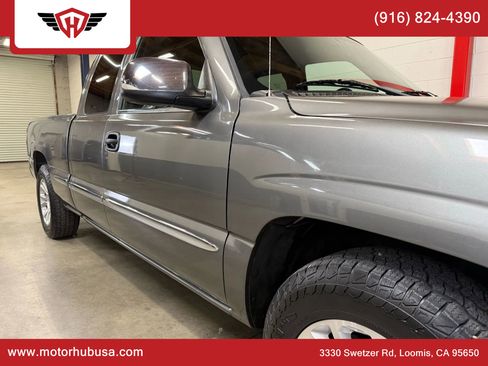 Used 2002 GMC Sierra 1500 2WD Extended Cab image 10