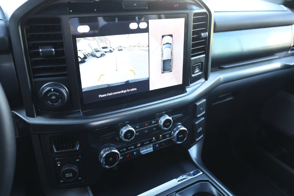Used 2025 Ford F150 Lariat AWD/4WD image 15
