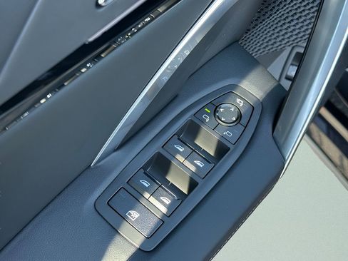 New 2026 BMW X1 xDrive28i w/ Technology Package image 12