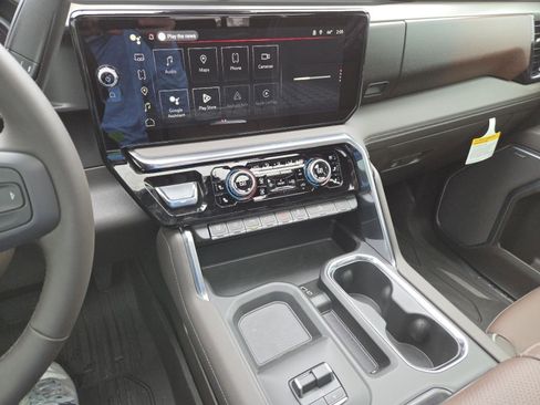 New 2026 GMC Sierra 2500 Denali w/ Denali Reserve Package image 34