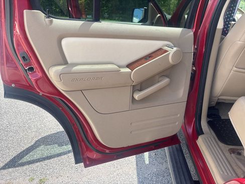 Used 2009 Ford Explorer Eddie Bauer AWD/4WD image 20