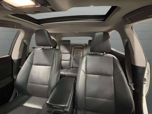 Used 2016 Lexus ES 350 image 16