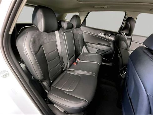 New 2026 Kia Sportage SX AWD/4WD image 11