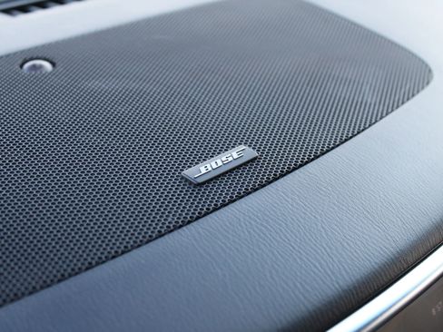 Used 2017 Nissan Armada SL image 36