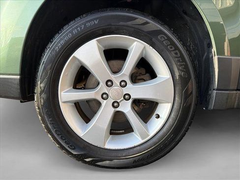 Used 2014 Subaru Outback 2.5i Premium image 9