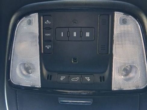 Used 2024 Dodge Durango R/T image 33