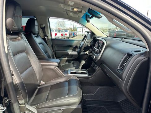 Used 2019 Chevrolet Colorado ZR2 image 12