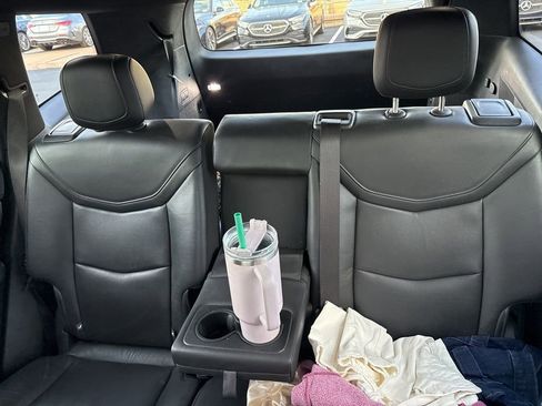 Used 2020 Cadillac XT6 Premium Luxury image 7