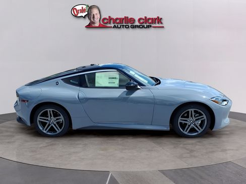 New 2026 Nissan Z Sport w/ Floor Mat Package RWD image 6