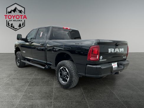 Used 2025 RAM 2500 Laramie AWD/4WD image 3