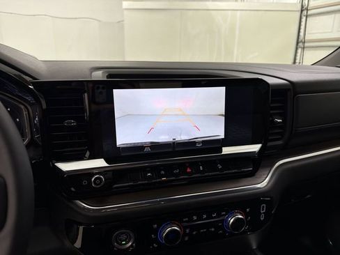 Used 2024 GMC Sierra 1500 SLT w/ SLT Premium Package image 26