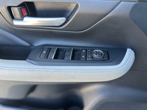 Used 2024 Toyota Grand Highlander XLE image 34