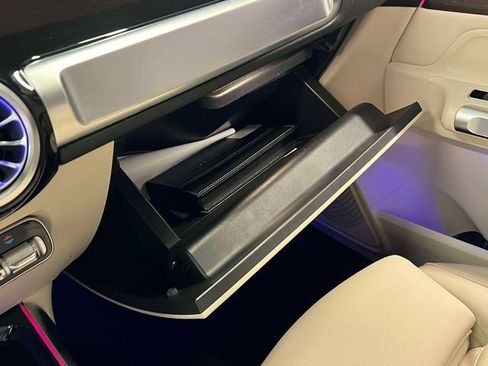 Certified 2021 Mercedes-Benz GLB 250 4MATIC image 34