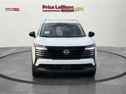 New 2026 Nissan Kicks SV w/ SV Premium Package FWD image 2