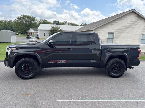 Used 2025 Toyota Tundra TRD Pro w/ Tow Tech Package AWD/4WD image 6