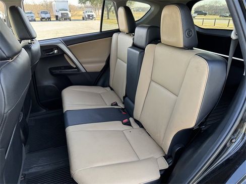 Used 2018 Toyota RAV4 Limited w/ All Weather Liner Package image 28