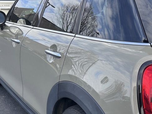 Used 2019 MINI Cooper S image 9