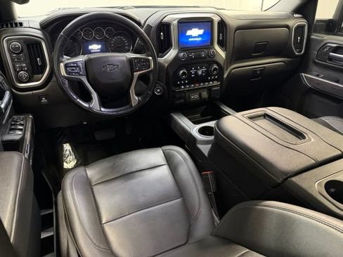 Used 2022 Chevrolet Silverado 2500 LTZ w/ LTZ Plus Package AWD/4WD image 5