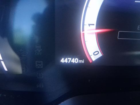 Used 2024 Toyota Corolla XSE FWD image 23